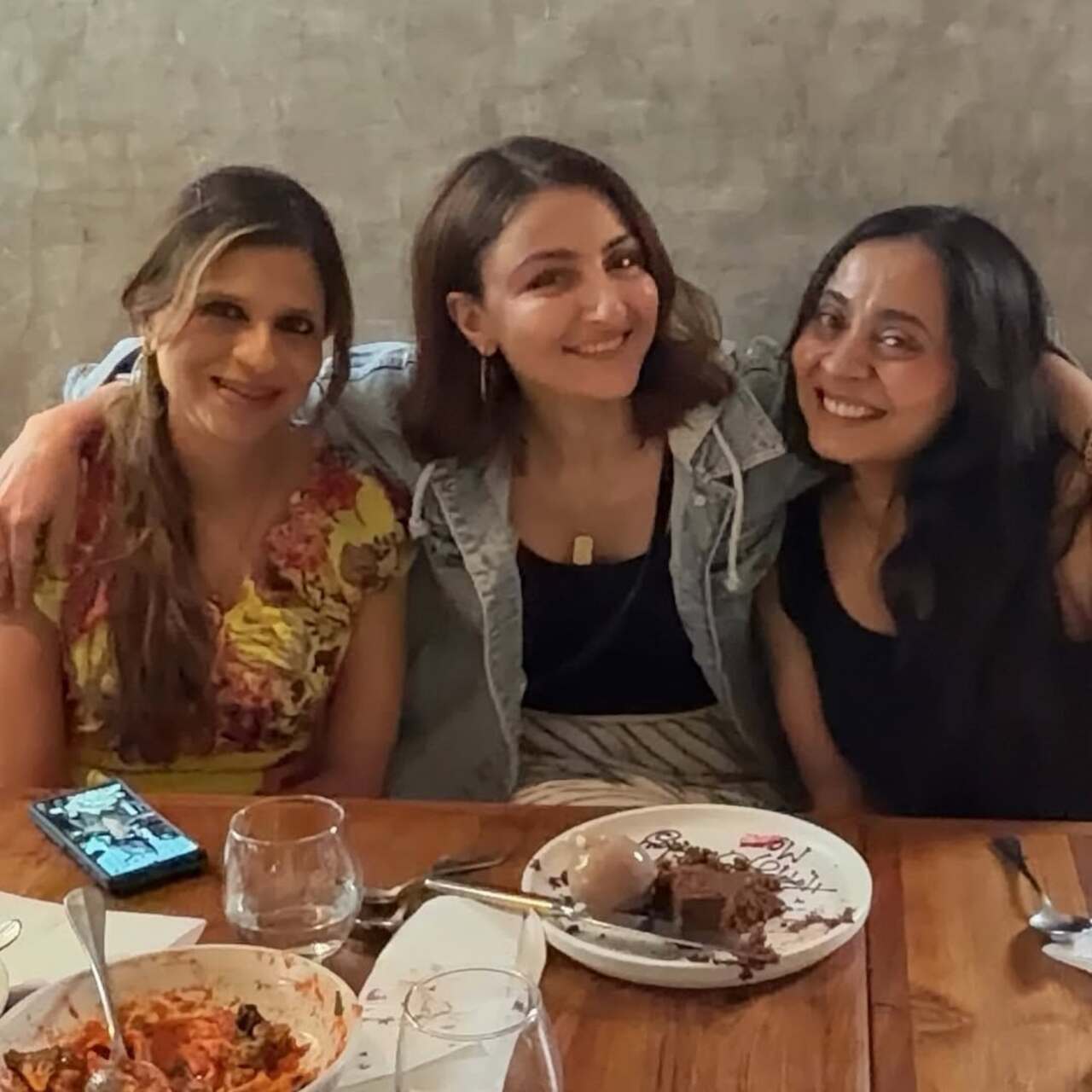 <p>Soha took to Instagram, where she shared a motley of pictures featuring her along with mother Sharmila Tagore, husband Kunal Kemmu, sister Saba, daughter Inaaya and friends including Neha Dhupia among many others</p>